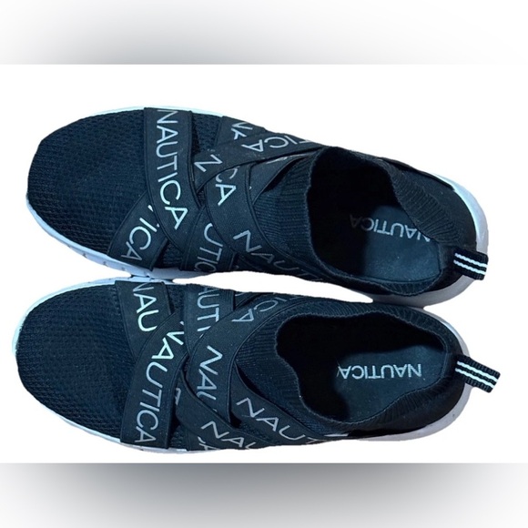 Nautica women’s Black Slip-On Shoes - Picture 3 of 4